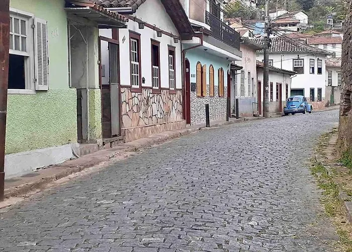 Casa Antonio Dias