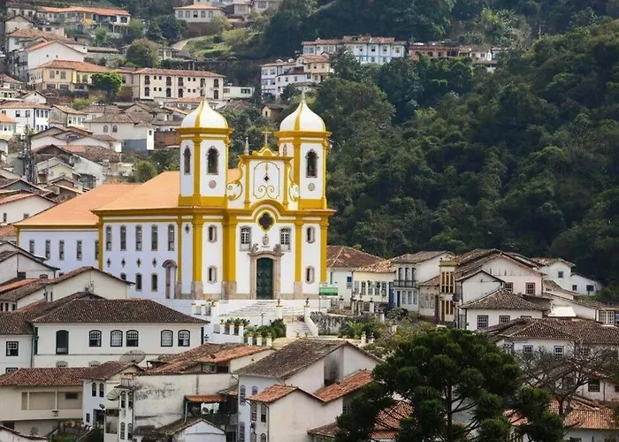 Casa Antonio Dias
